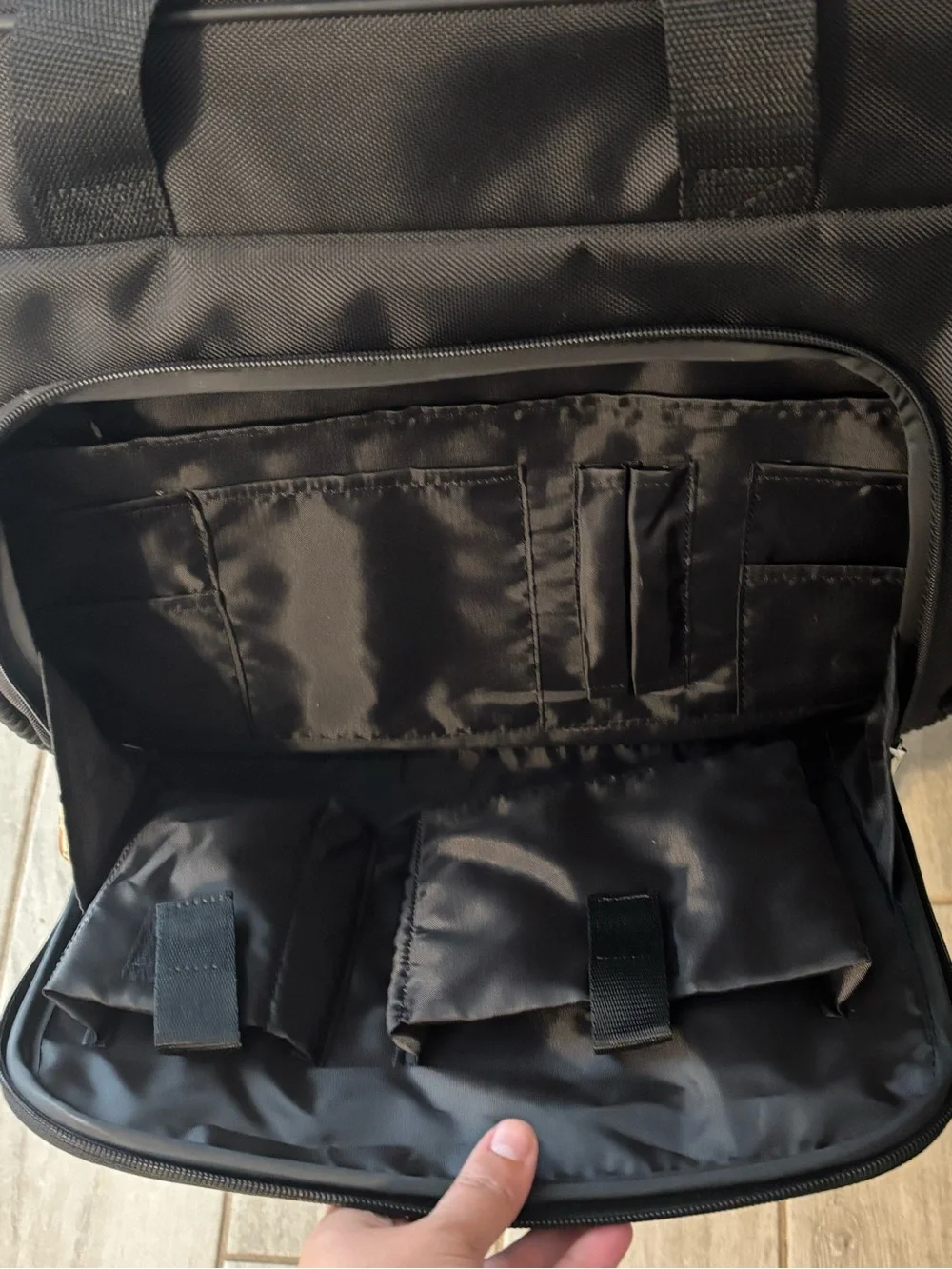 Targus Black Rolling Laptop Case with Front Organizer Pocket